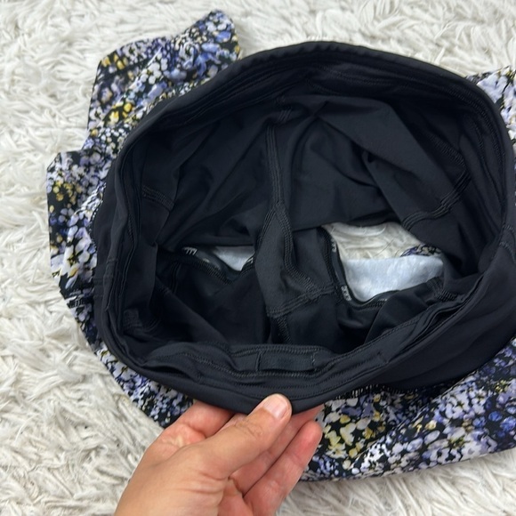Lululemon Pace Rival Skirt (Tall) *No Panels 15" Floral Metropolis Multi / Black - Picture 4 of 6